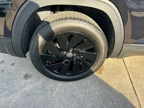 New 2026 Volkswagen Atlas SE FWD image 25