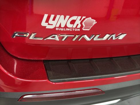 Used 2025 Ford Explorer Platinum w/ Ultimate Package image 10