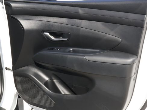 Used 2025 Hyundai Tucson SEL image 16