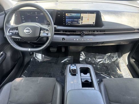Used 2023 Nissan Ariya FWD image 13