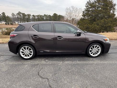 Used 2012 Lexus CT 200h Premium image 21