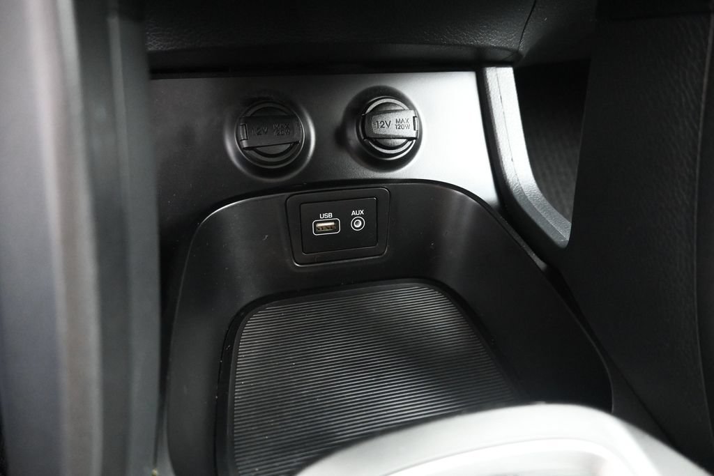 Used 2018 Hyundai Santa Fe Sport AWD/4WD image 19