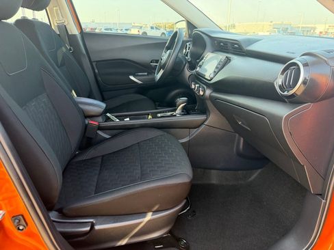 Certified 2024 Nissan Kicks SV w/ Exterior Package FWD image 34
