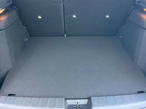 New 2026 Nissan Kicks SV AWD/4WD image 17