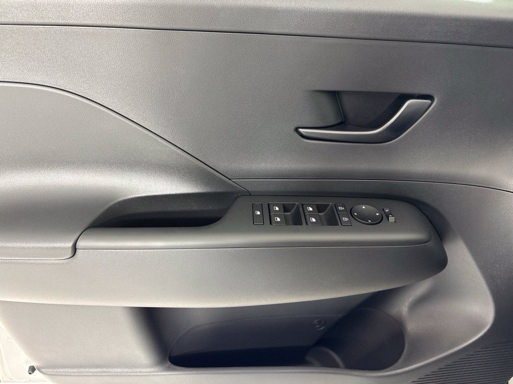 New 2027 Hyundai Kona SEL Sport FWD image 18