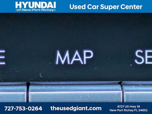 Used 2025 Hyundai Santa Fe SEL FWD image 27