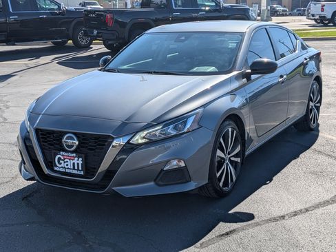 Used 2022 Nissan Altima 2.5 SR FWD image 10