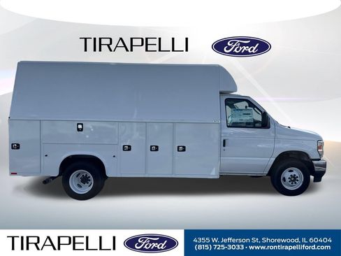 New 2026 Ford E-450 and Econoline 450 Super Duty w/ Power Equipment Group RWD image 7