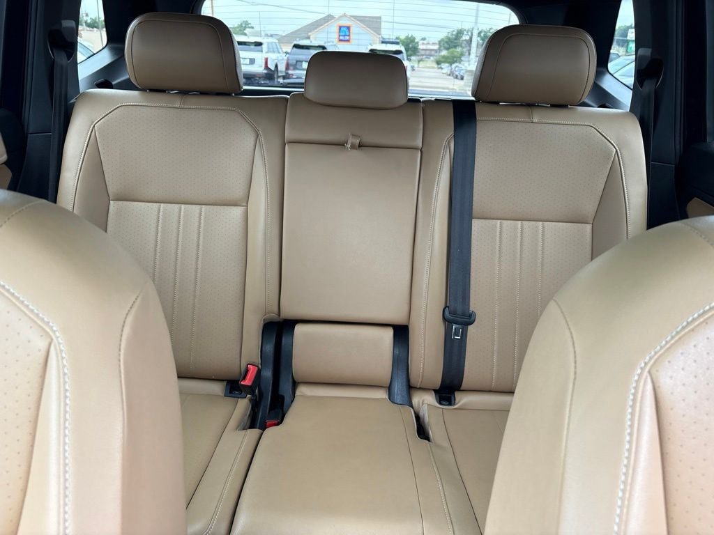 Used 2022 Volkswagen Tiguan SE AWD/4WD image 40