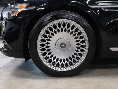 Used 2020 Genesis G90 3.3T Premium image 33