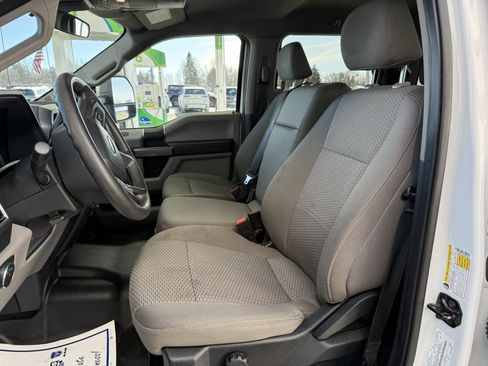 Used 2021 Ford F250 XLT image 12