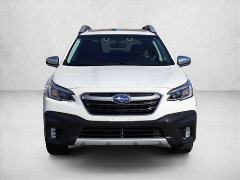 Used 2022 Subaru Outback Touring AWD/4WD image 2