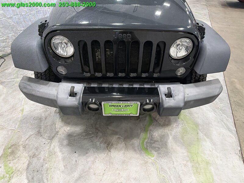Used 2016 Jeep Wrangler Sport AWD/4WD image 18