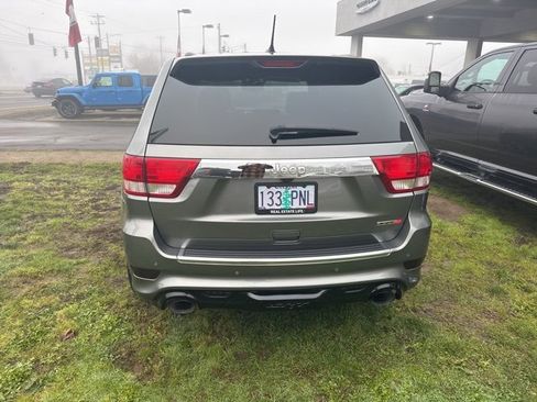 Used 2012 Jeep Grand Cherokee SRT8 w/ Luxury Group II image 5