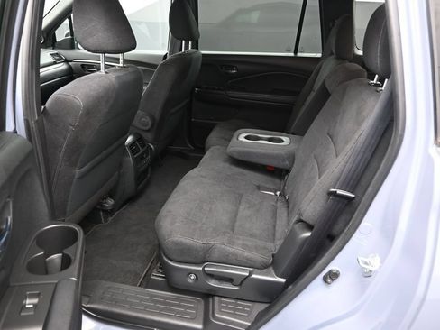 Used 2022 Honda Pilot Sport image 12