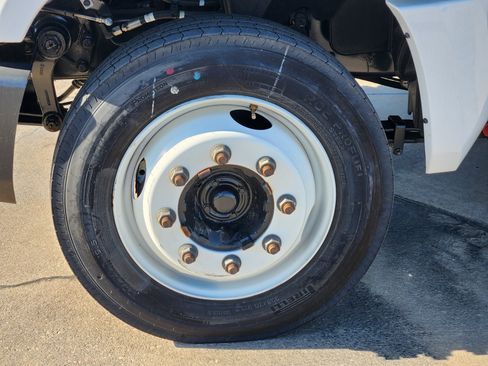 New 2024 Ford F150 image 8