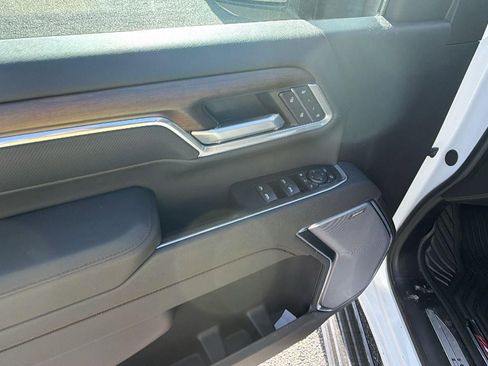 New 2026 Chevrolet Silverado 2500 High Country w/ High Country Premium Package AWD/4WD image 12