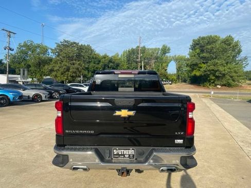 Used 2022 Chevrolet Silverado 1500 LTZ w/ LTZ Premium Texas Edition AWD/4WD image 7