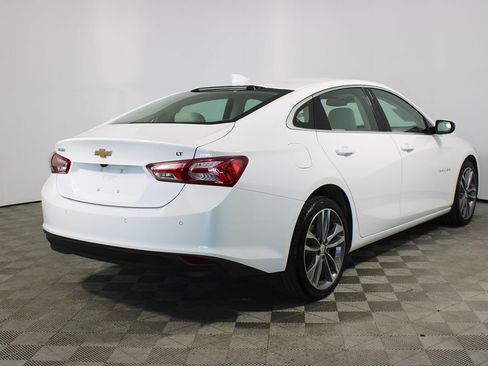 Used 2024 Chevrolet Malibu LT image 40