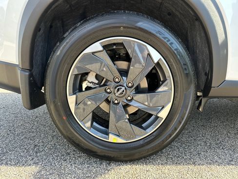 New 2026 Nissan Rogue SV image 17