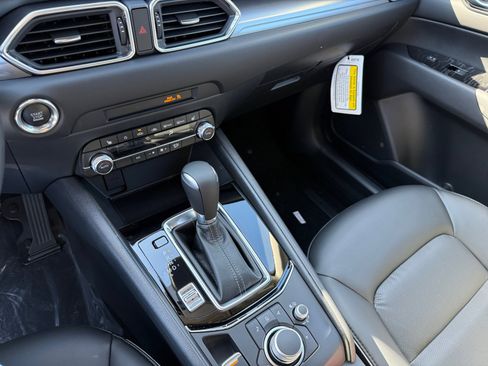 New 2025 MAZDA CX-5 AWD 2.5 S w/ Select Package image 13