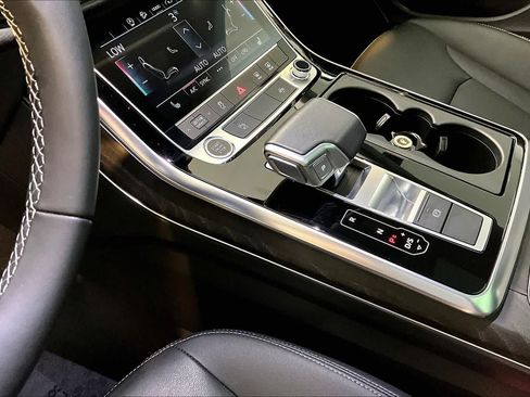 Used 2023 Audi Q8 Premium w/ Convenience Package AWD/4WD image 32