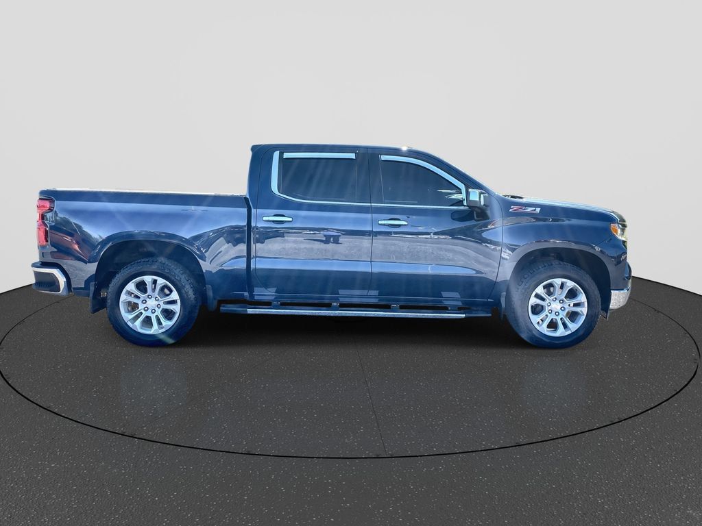 Used 2022 Chevrolet Silverado 1500 LTZ w/ LTZ Premium Package AWD/4WD image 9