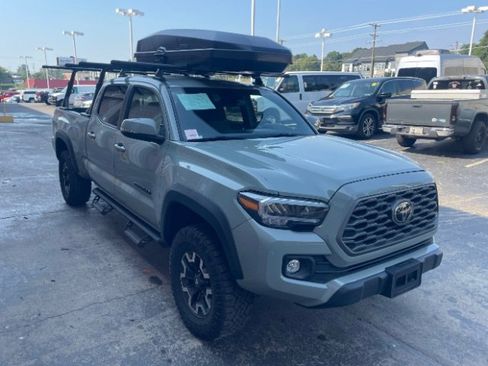 Used 2022 Toyota Tacoma TRD Off-Road image 4