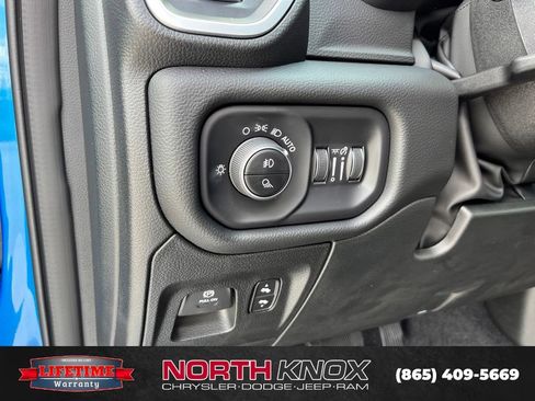 New 2026 RAM 1500 Big Horn AWD/4WD image 7