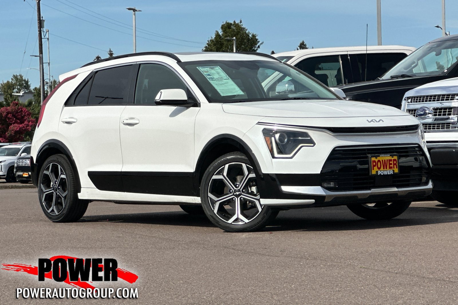 Certified 2023 Kia Niro EX Touring FWD image 1
