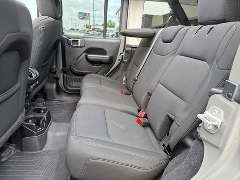 Used 2021 Jeep Wrangler Unlimited Sport w/ Sun And Sound Package AWD/4WD image 11
