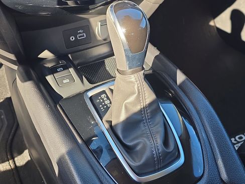 Used 2022 Nissan Rogue Sport SV w/ Technology Package image 25