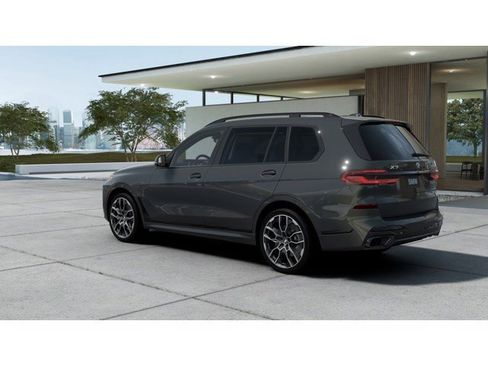 New 2026 BMW X7 xDrive40i w/ M Sport Package image 2