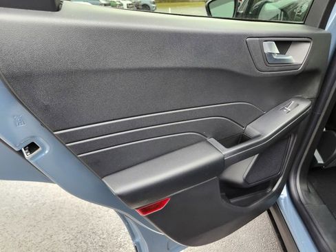 New 2026 Ford Escape SE image 28