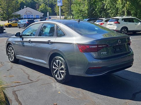 Used 2024 Volkswagen Jetta S FWD image 21