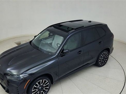Used 2024 BMW X5 sDrive40i w/ M Sport Package image 82