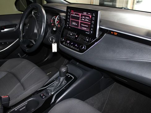 Used 2021 Toyota Corolla SE FWD image 29