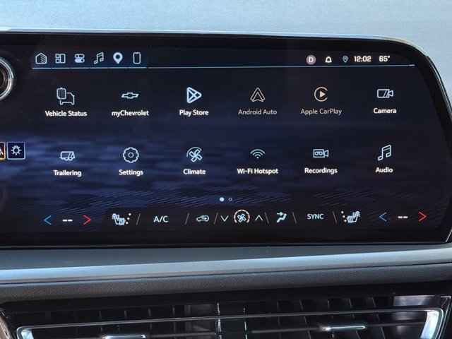Used 2027 Chevrolet Traverse LT w/ Driver Confidence Package AWD/4WD image 23