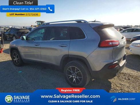 Used 2015 Jeep Cherokee Latitude w/ Comfort/Convenience Group FWD image 3