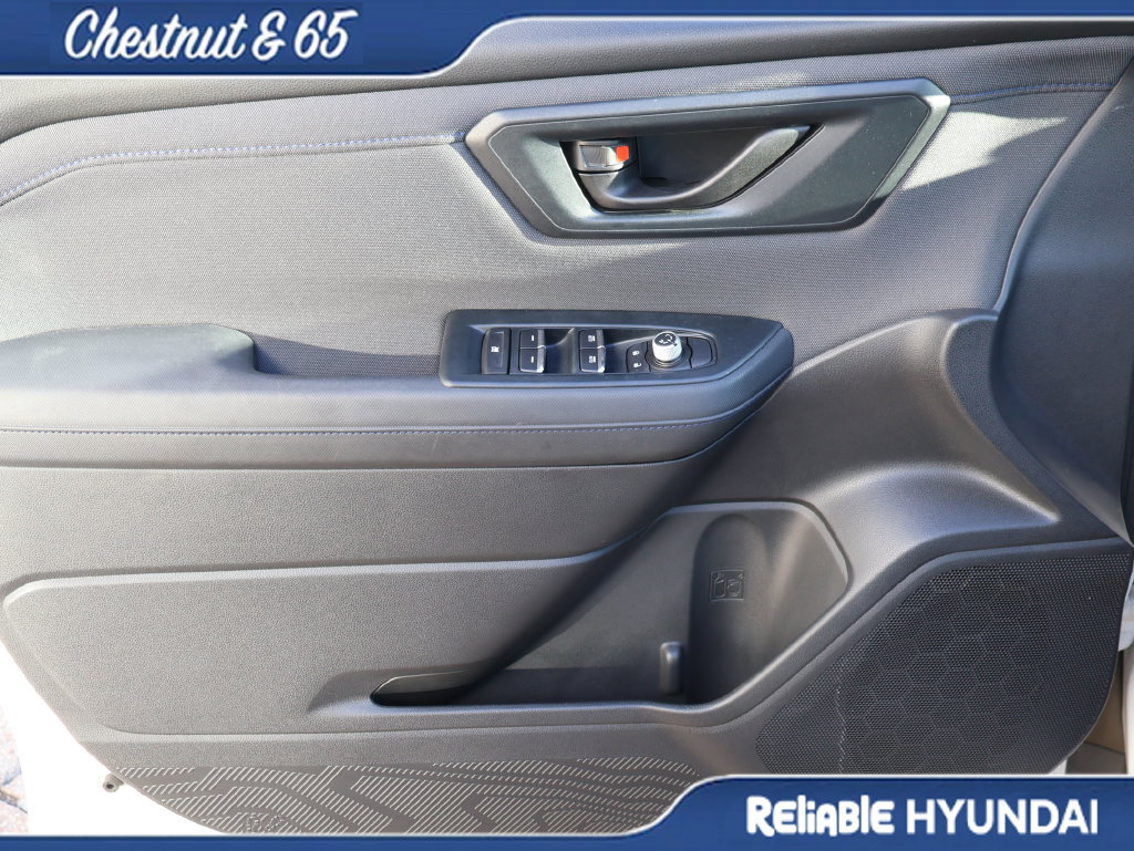 Used 2025 Subaru Forester Premium AWD/4WD image 21