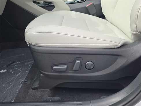 New 2025 Kia Telluride S image 21