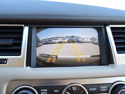 Used 2013 Land Rover Range Rover Sport HSE LUX AWD/4WD image 26