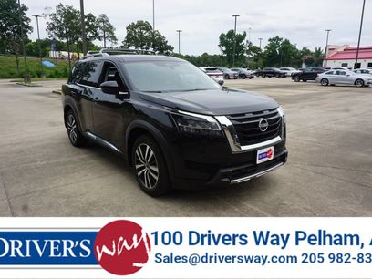 Used 2023 Nissan Pathfinder Platinum