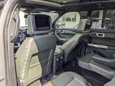 Used 2022 Ford Explorer Timberline image 14