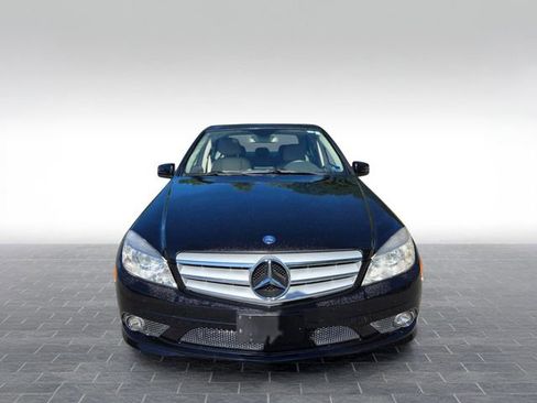 Used 2010 Mercedes-Benz C 350 Sport image 2