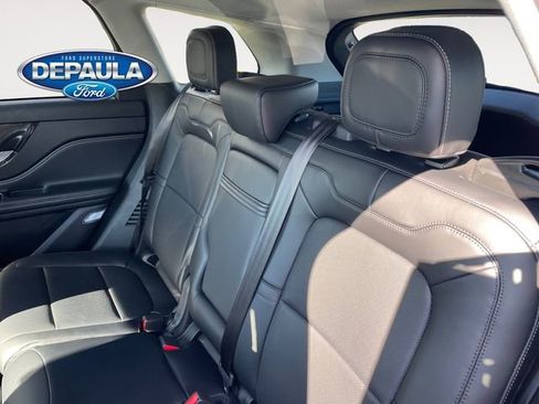 Used 2022 Lincoln Corsair AWD w/ Equipment Group 101A image 17