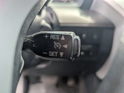 Used 2017 Toyota Tundra SR5 AWD/4WD image 14