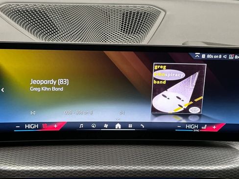 Used 2025 BMW i4 eDrive40 w/ Premium Package image 17