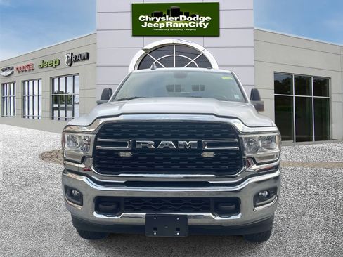 Used 2024 RAM 2500 Big Horn image 4