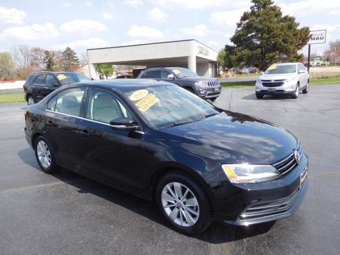 Used 2015 Volkswagen Jetta SE image 10